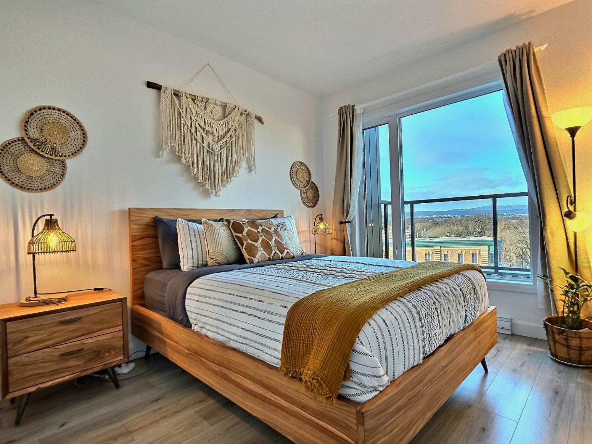 Penthouse With Free Indoor Parking Downtown Apartment ควิเบกซิตี้ ภายนอก รูปภาพ