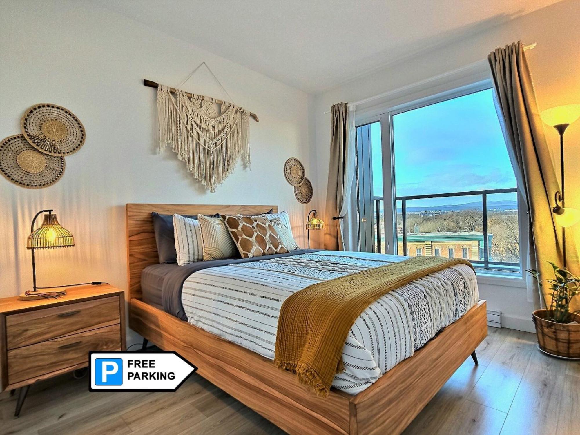 Penthouse With Free Indoor Parking Downtown Apartment ควิเบกซิตี้ ภายนอก รูปภาพ